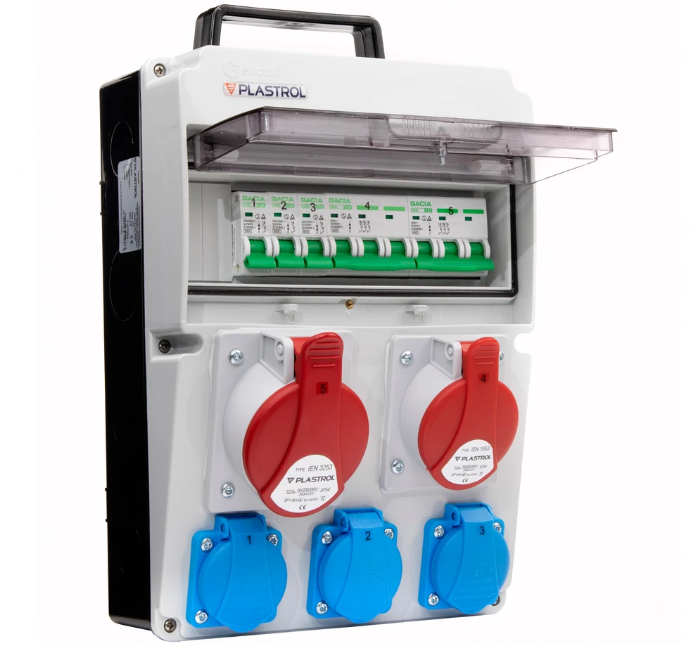 Plastrol Skirstytuvas cas-s 32a 16a 3×230 ip54 statybinis skirstytuvas su viršsrovine apsauga, ip 54, 1x32a-400v/1x16a-400v/3x16a-230v