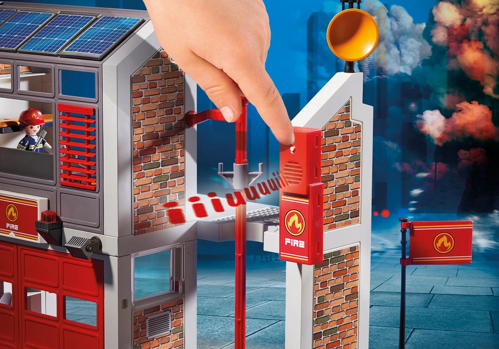 PLAYMOBIL CITY ACTION Ugniagesių gaisrinė su kopėčiomis, 9463
