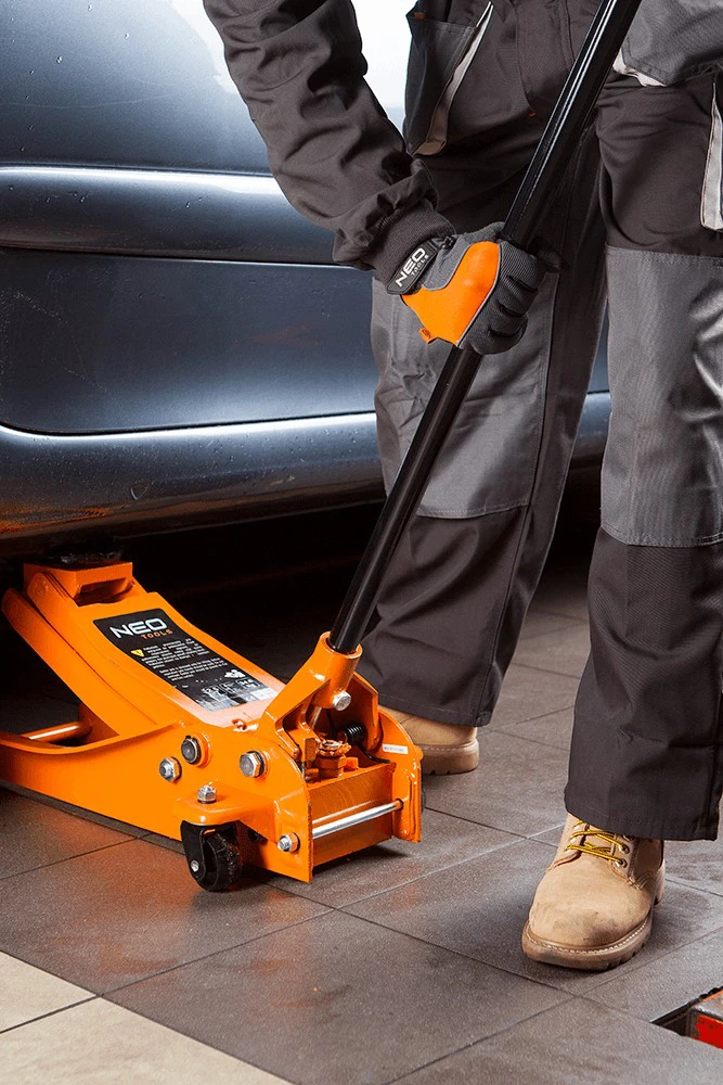 Neo Tools 11-731 HIDRAU. KELTUVAS SU RATUKAIS 2,25T