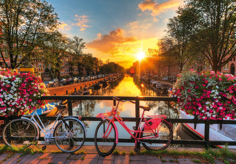 Dėlionė Ravensburger - Saulėlydis Amsterdame 200p reklama (12001733)