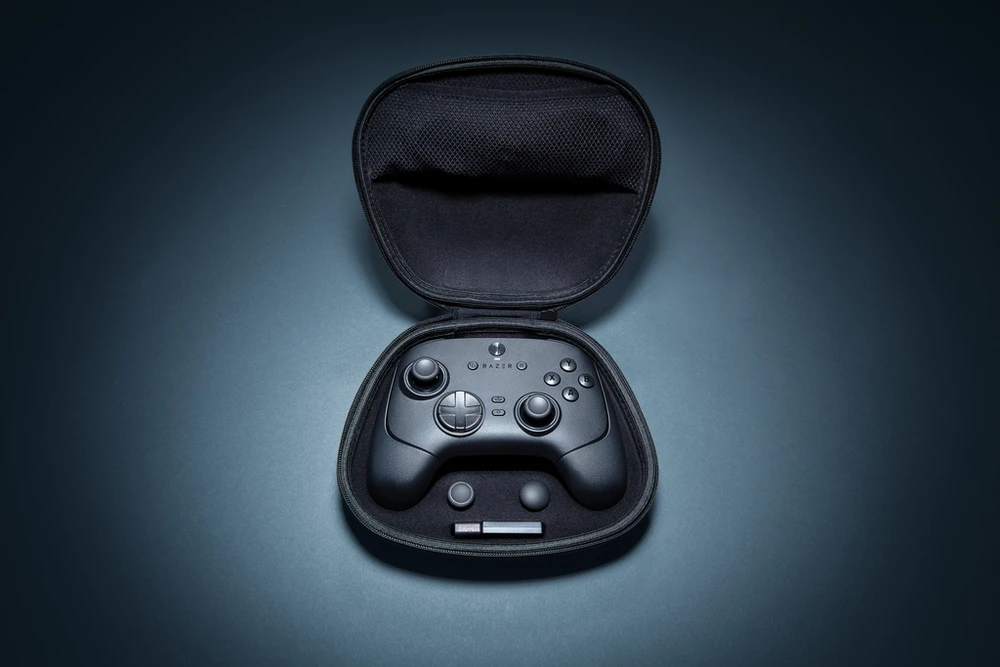 Razer „Wolverine V3 Pro 8K“ kompiuteris