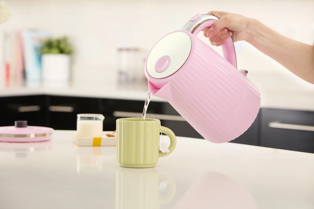 Russell Hobbs Eden virdulys, aviečių skonio, 1,7 l