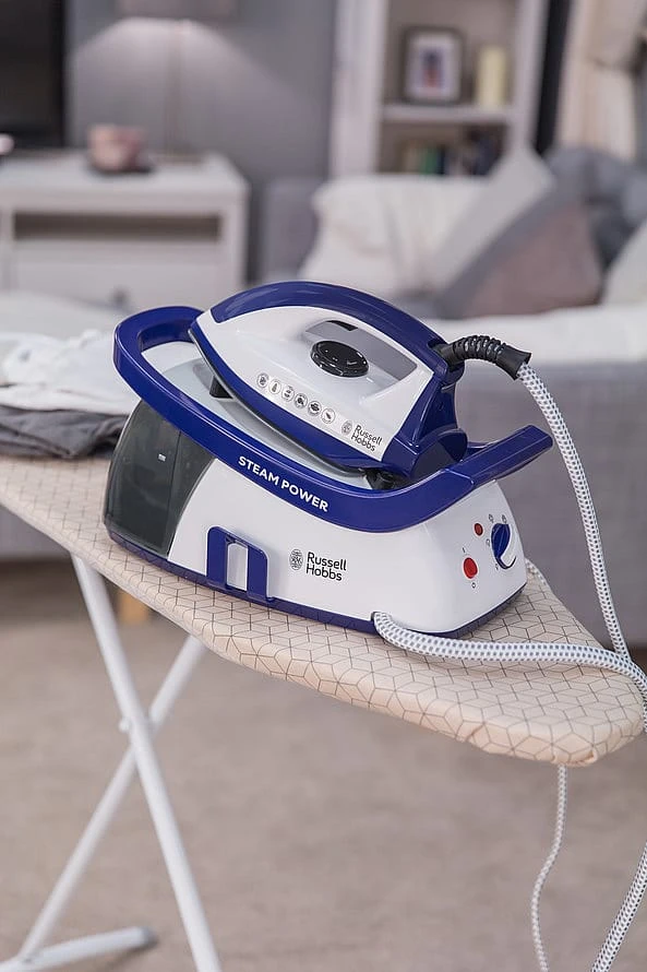 Russell Hobbs garinis lygintuvas su galingu varikliu, violetinis