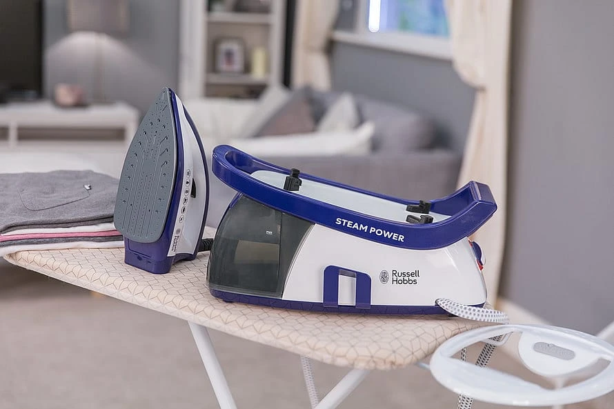 Russell Hobbs garinis lygintuvas su galingu varikliu, violetinis