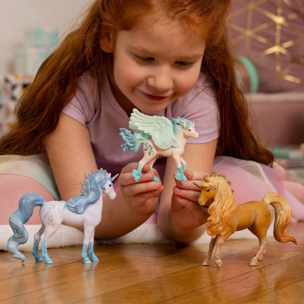 Schleich figūrėlė Vienaragių kumelė
