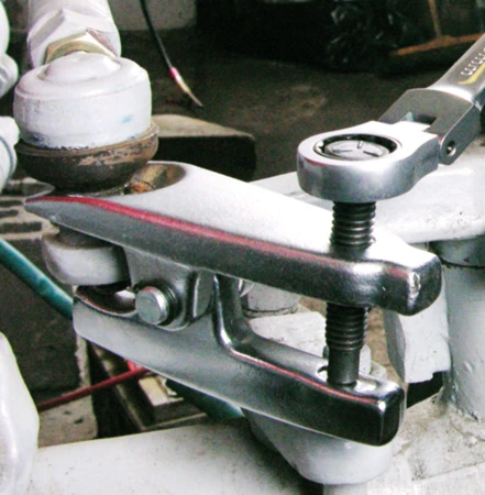Ściągacz Šarnyrinių jungčių nuėmėjas, 19 mm žandikauliai, 38 mm eiga, „Proline“