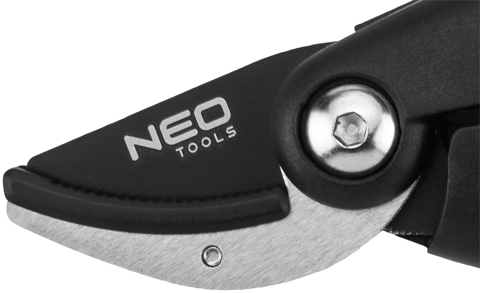 Neo Sekator Priekalinis genėtuvas 210 mm, pjovimo diapazonas iki 20 mm, medžiaga: PP, rankena padengta TPR guma