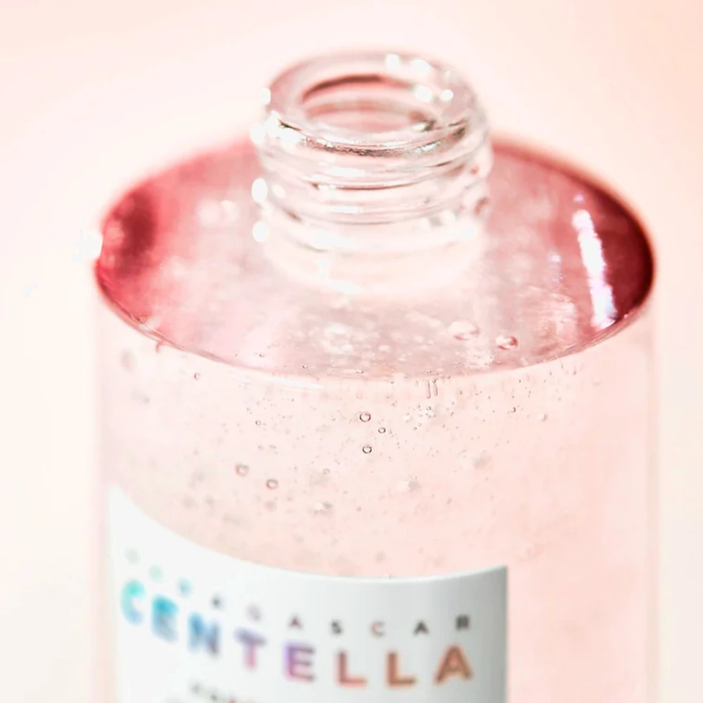 SKIN1004 - Madagaskaro centelės poras mažinanti gaivinanti ampulė - 30 ml
