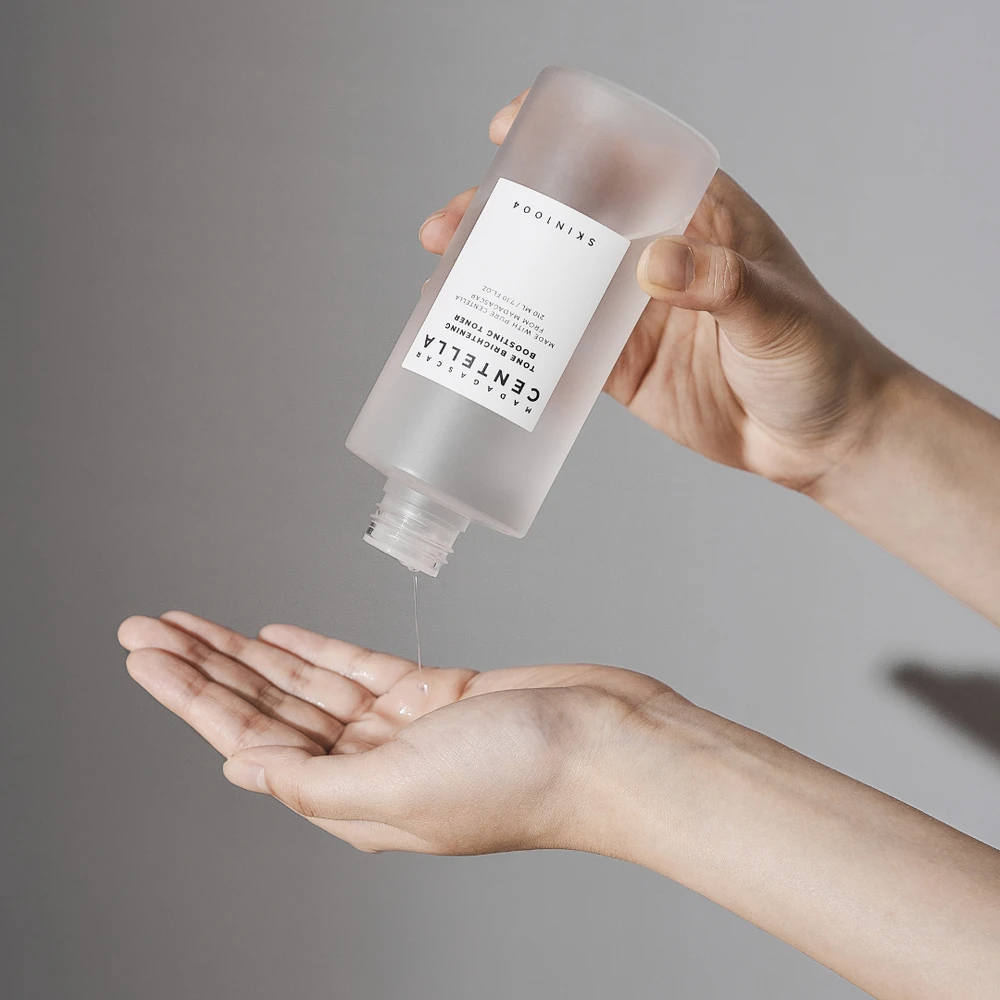 SKIN1004 - Madagaskaro centelės toną skaistinantis tonikas - 210 ml