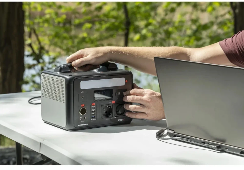 Dedra Stacja 600 W elektrinė