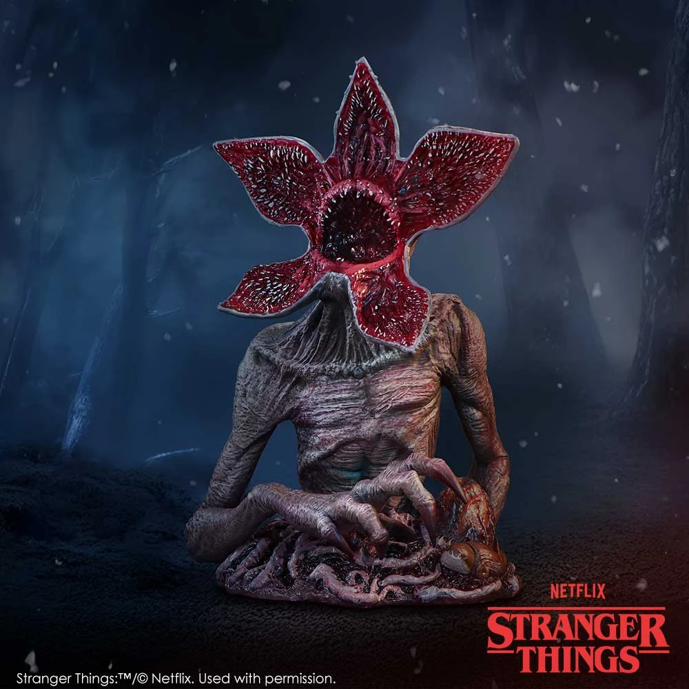 „Stranger Things“ Demogorgono biustas
