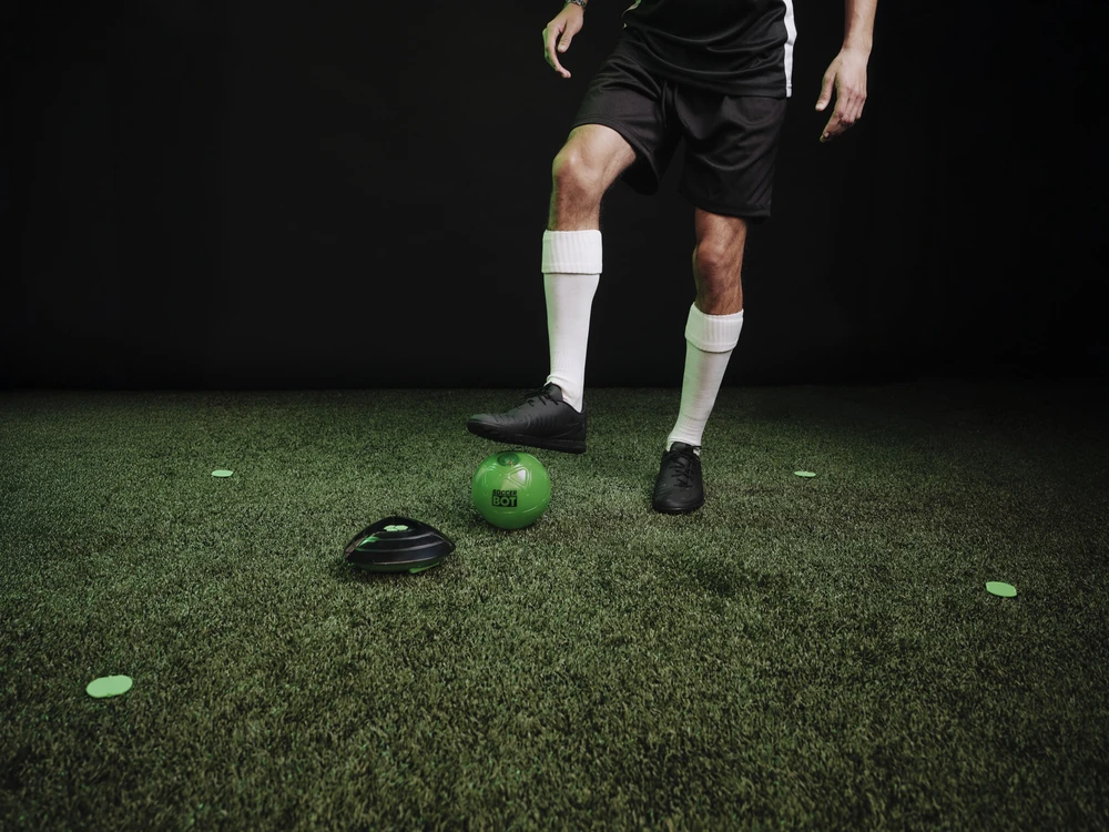 „Strikesphere“ – futbolo robotas (1001CB)
