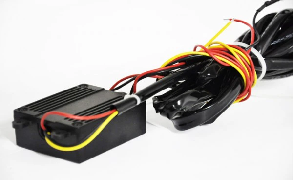LED dienos šviesos žibintai AMIO 810 A ver. 2 12-24V