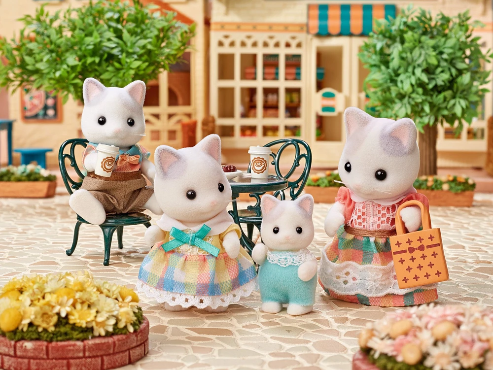 SYLVANIAN FAMILIES Latė kačiukų šeimynėlė