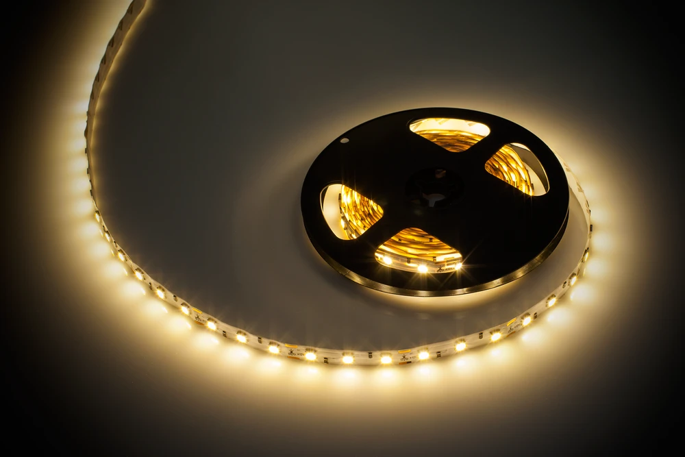 Rebel LED juosta 5m (300x5050 SMD) šiltai balta