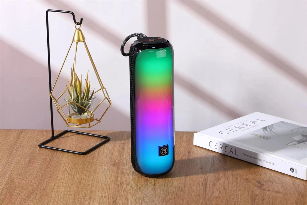 „Technaxx“ – „MusicMan BT“ garsiakalbis su RGB apšvietimu BT-X66