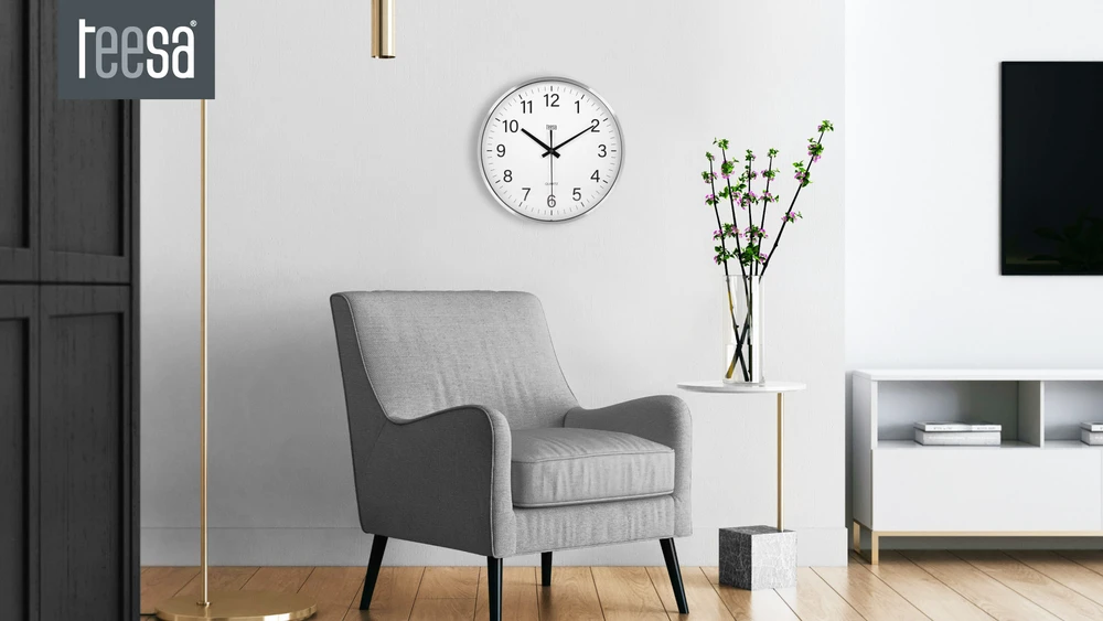 Kruger & Matz Teesa Sieninis laikrodis 30 cm sidabrinis