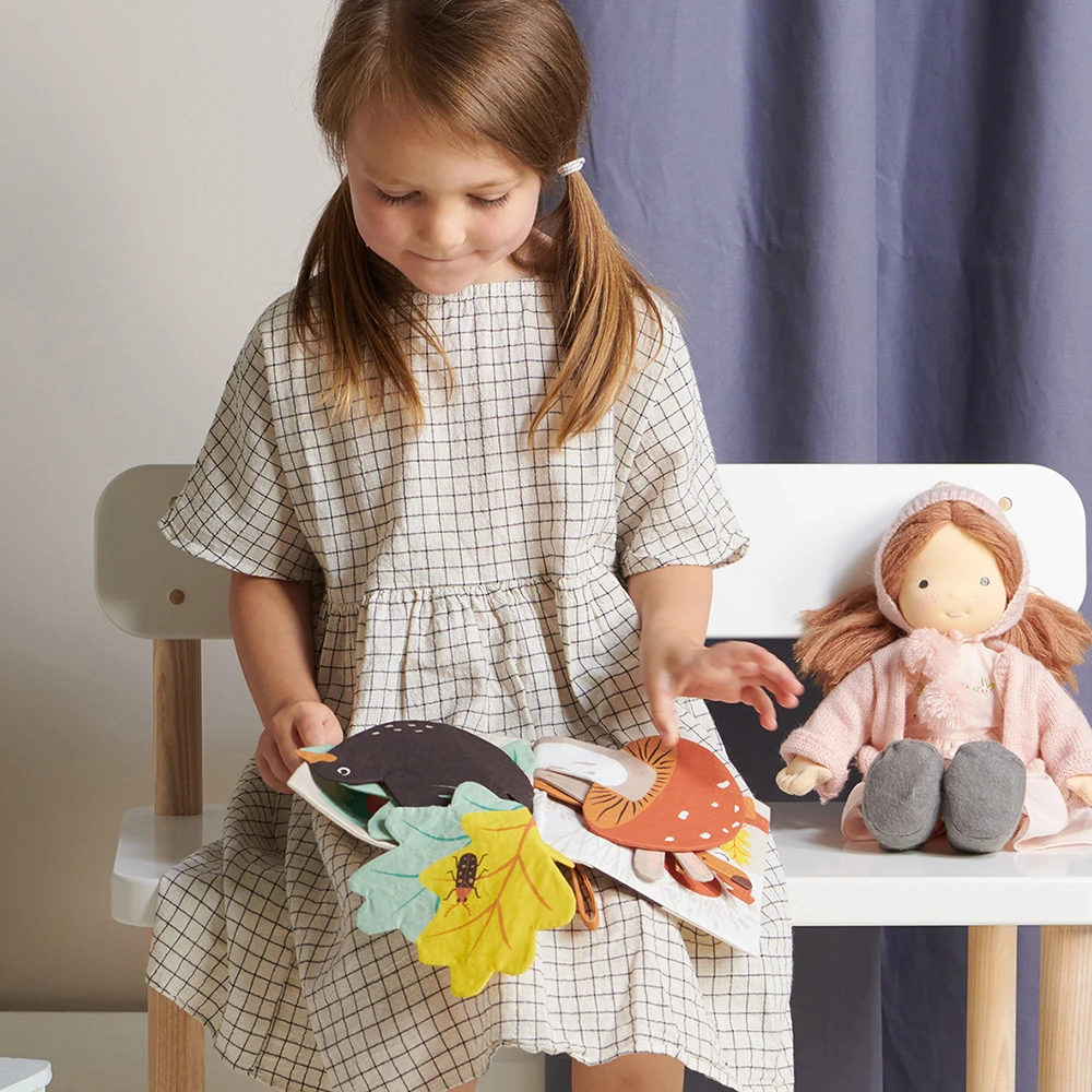 „ThreadBear“ – knygelė – kūdikio veiklos sąsiuvinis – miškas – (TB4066)