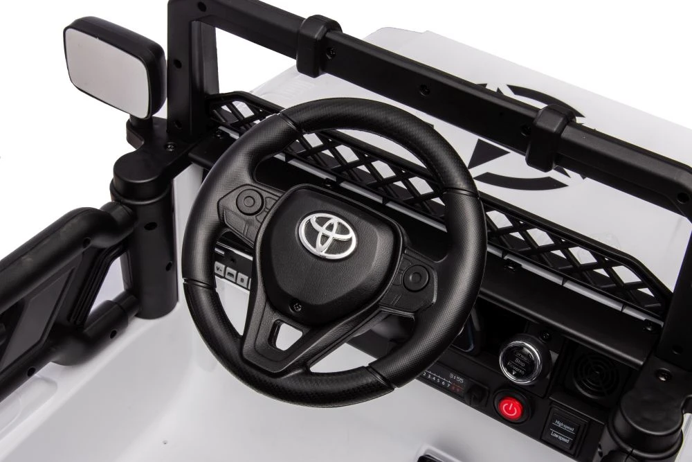 Lean Cars Akumuliatorinis automobilis vaikams Toyota FJ 4x4, baltos spalvos