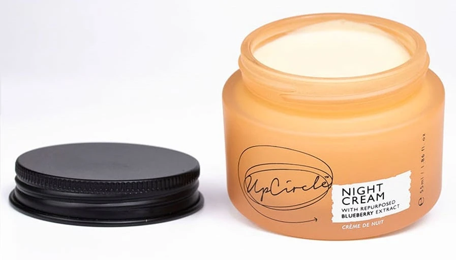 „UpCircle“ naktinis kremas su hialurono rūgštimi ir niacinamidu, 55 ml