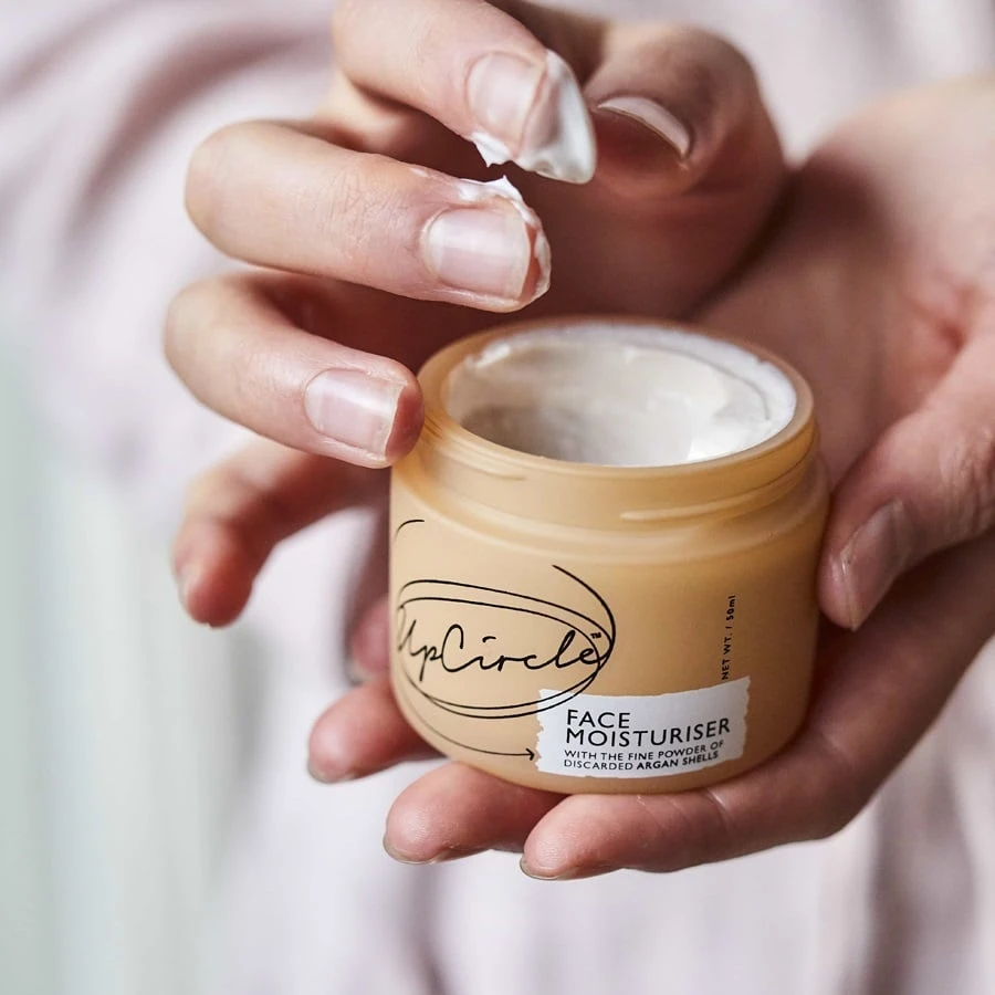 „UpCircle“ – veido drėkiklis su argano milteliais, 50 ml