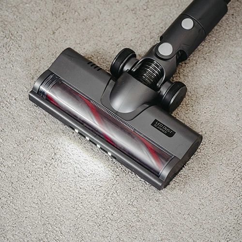 Camry CR 7063 vertikalus dulkių siurblys - PRO LED Juodas
