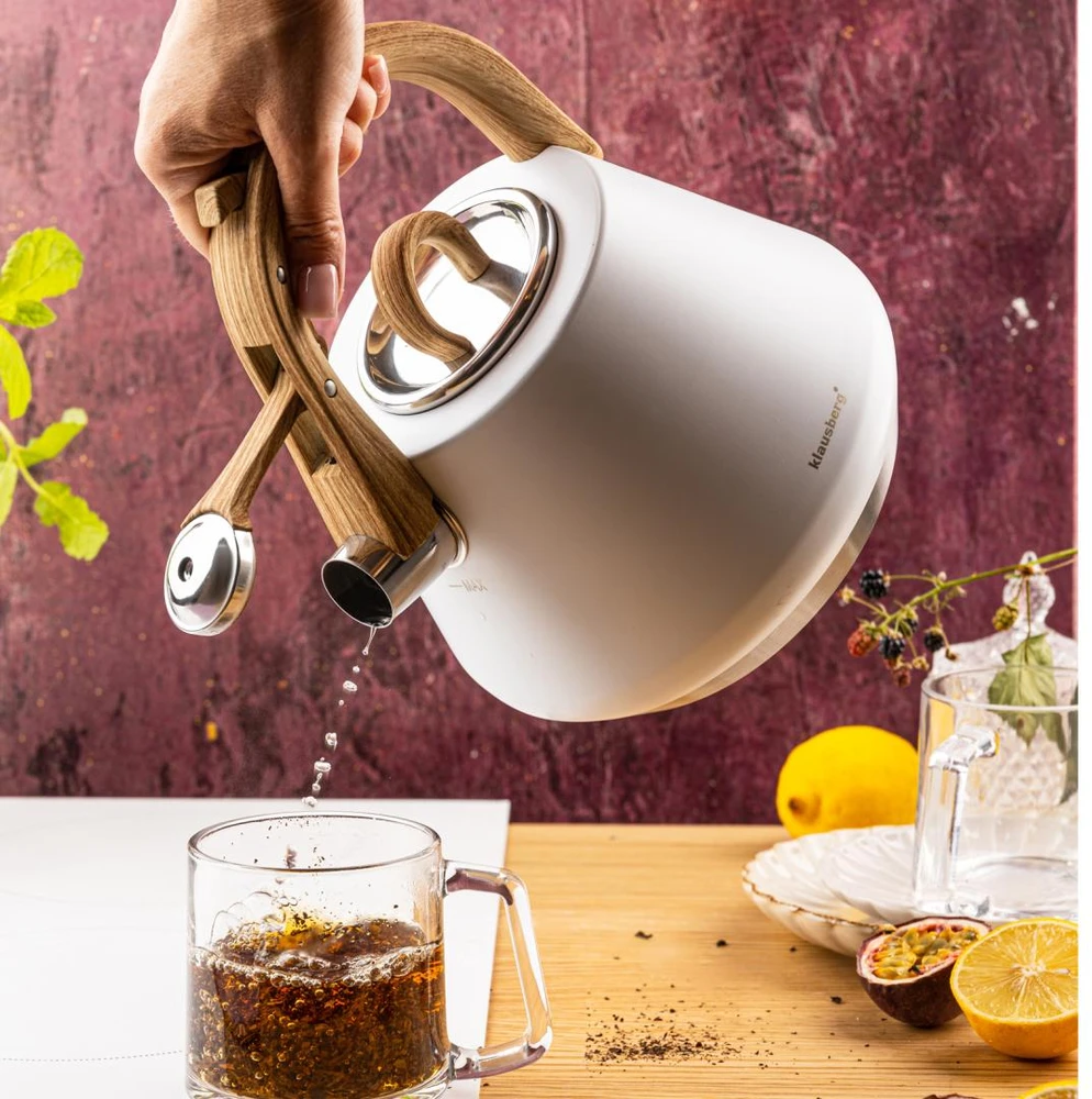 Virdulys plieno su gwizdkiem 2,5 l balta, indukcija, klausberg kb-9061