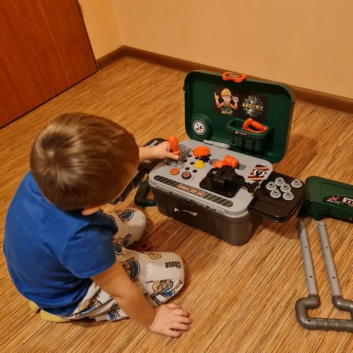 Vaikiškos žaislų dirbtuvės - rinkinys Kruzzel 24648