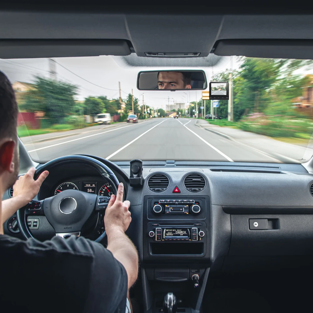 Wideorejestrator Automobilinis vaizdo įrašymo įrenginys su ekranu, vaizdo registratoriumi, GPS, Wi-Fi