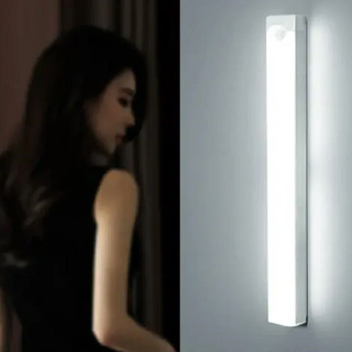Pakabinamas šviestuvas ATL LED šviestuvas ZD160 su judesio jutikliu, 20 cm, šaltai balta