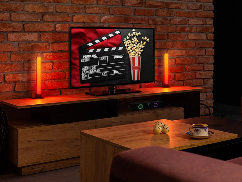 Sieninis šviestuvas TRACER Smart Desk RGB Tuya App lempų rinkinys