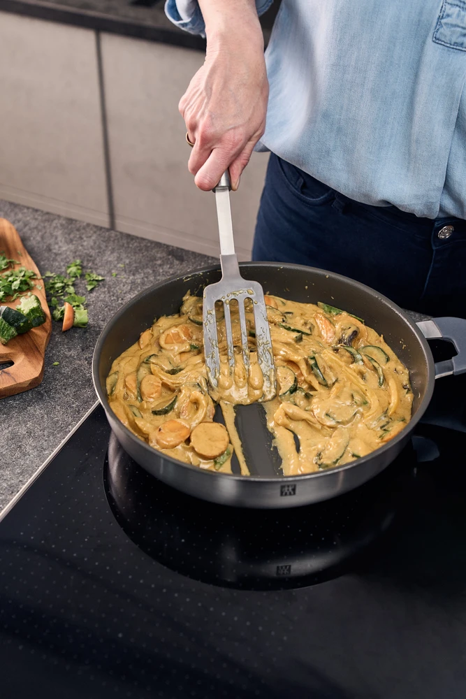 ZWILLING keptuvė su keramine nelimpančia danga 28 cm, indukcinė, 1030609
