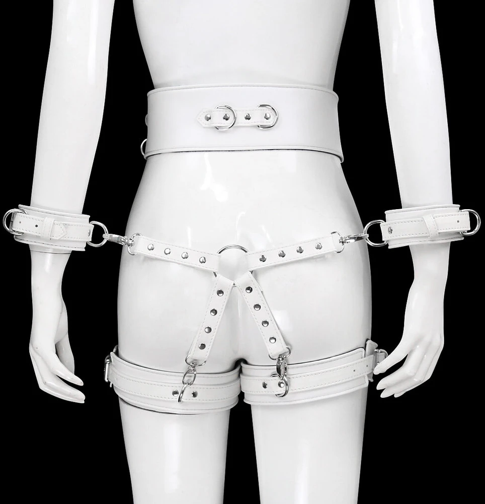 Elegantiškas BDSM priedų rinkinys Leather Bondage