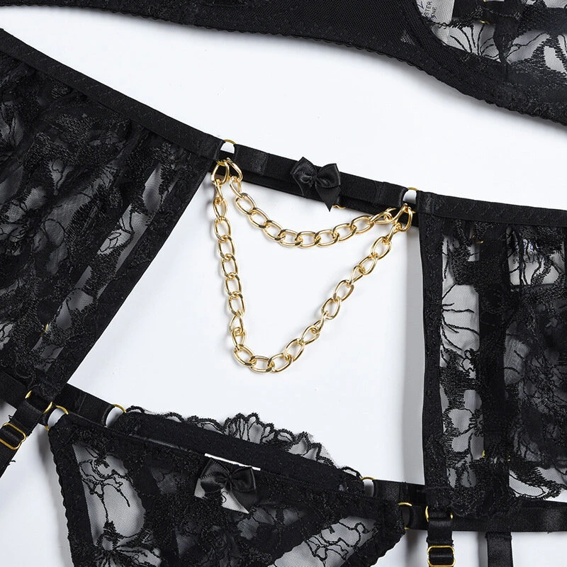 Seksualus apatinio trikotažo rinkinys