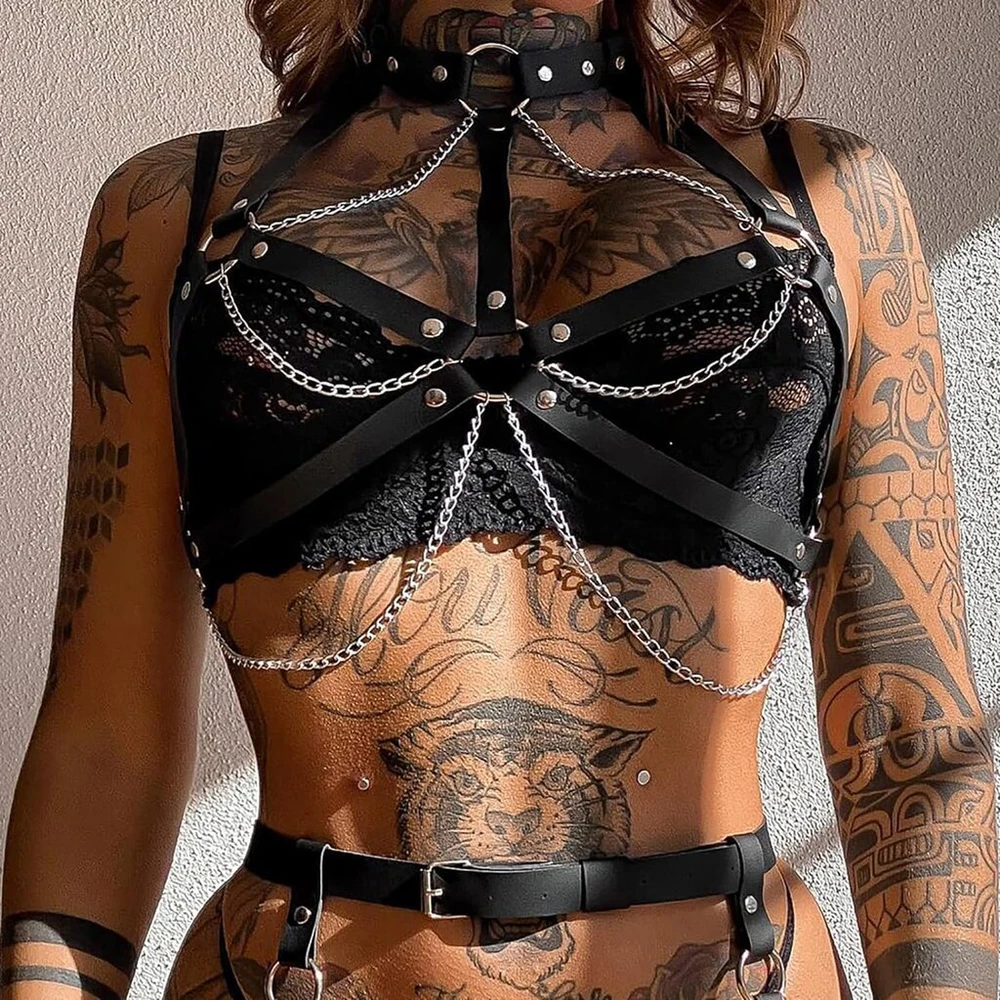 Seksualūs odiniai nelaisvės diržų komplektai