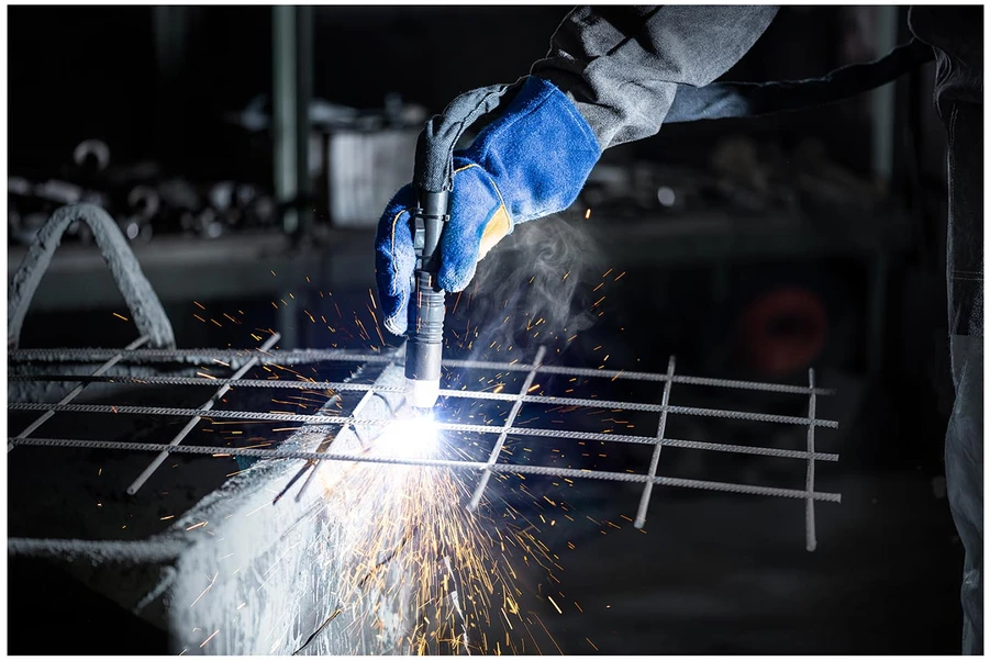 CNC valdoma plazminė pjovimo mašina S-Plasma 125CNC