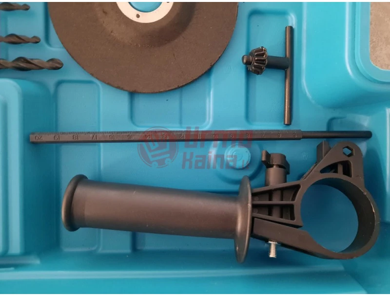 Elektrinio kampinio šlifuoklio ir perforatoriaus rinkinys 900W CHAMPION CP-117