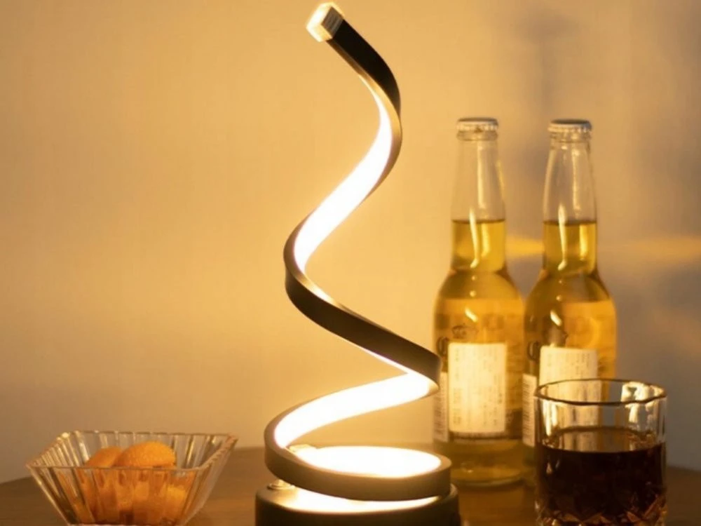 LED šviestuvas LED Lamp LL1 BERIMAX reguliuojamas apšvietimas