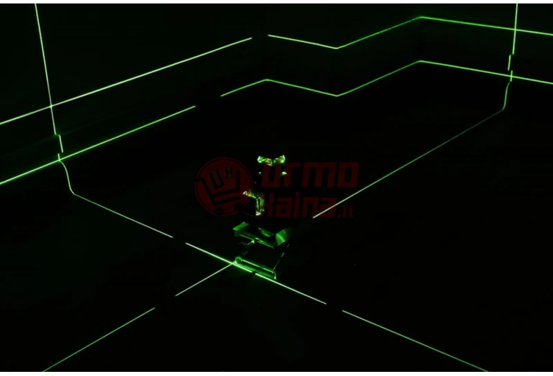 Linijinis lazerinis nivelyras 3D 16 eilučių LCD 360° RE01 MAX