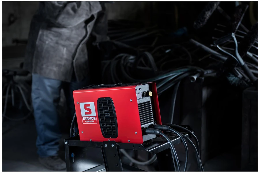 MMA suvirinimo aparatas IGBT Hot Start 200A 230V raudona/juoda