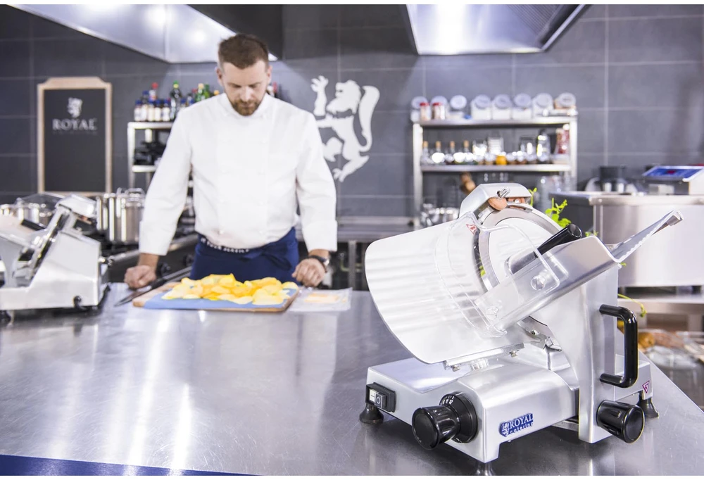 PRO 300 mm elektrinė mėsos ir sūrio pjaustyklė