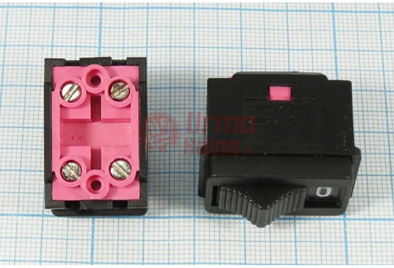 Stumdomasis jungiklis 10A 250V / 15A 125V 4 kontaktų