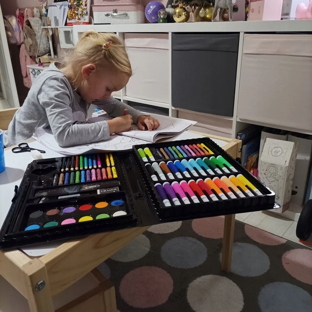 Tapybos-piešimo rinkinys lagaminėlyje BERIMAX 6JX-3FDHG 86 vnt.