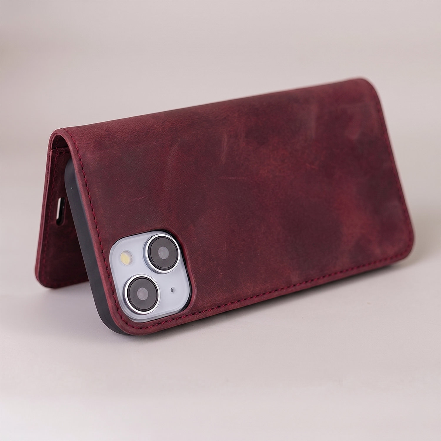 Dėklas knygutė iPhone 18 // iPhone 17 - Tamsiai raudonas aprašymas - Prekės nuotrauka