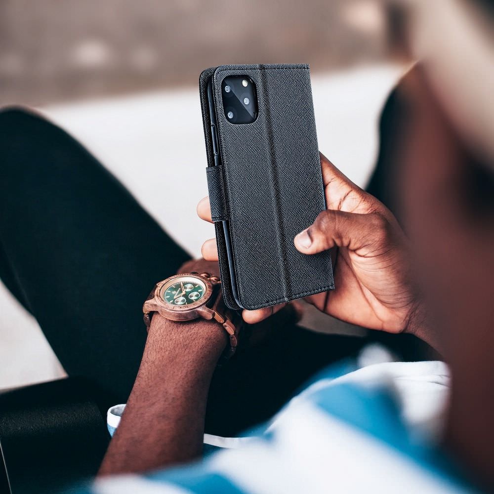 Dėklas knygutė iPhone 18 Pro Max // iPhone 17 Pro Max - Juodas aprašymas - Prekės nuotrauka
