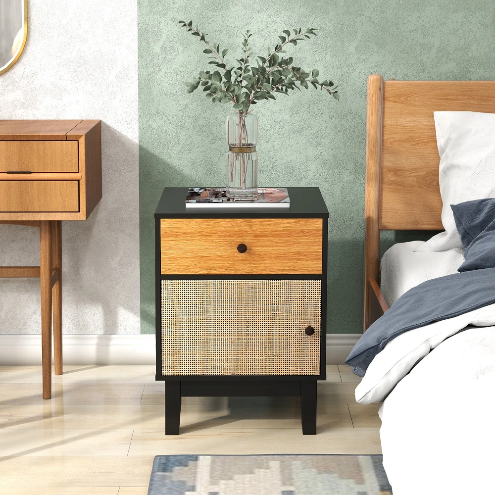 Promotion Boho rotango naktinis staliukas su medinėmis kojomis, juodas