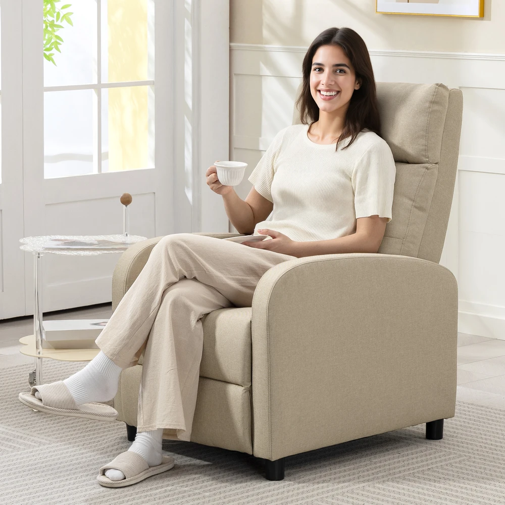 Fotelis Aosom Recliner kėdė su gulėjimo funkcija, ištraukiama kojų atrama, 150 kg, smėlio spalvos
