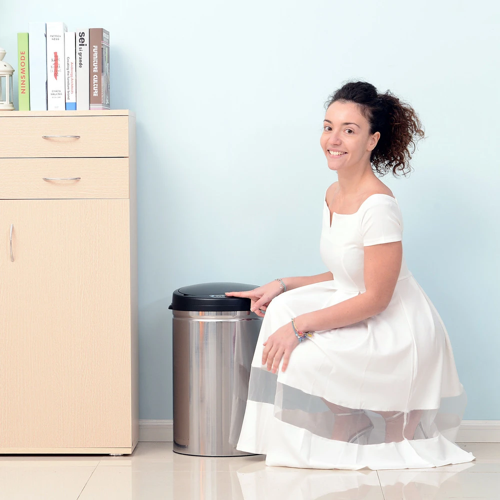 Aosom Sensorinė šiukšliadėžė 30 l, nerūdijantis plienas, juoda ir sidabrinė