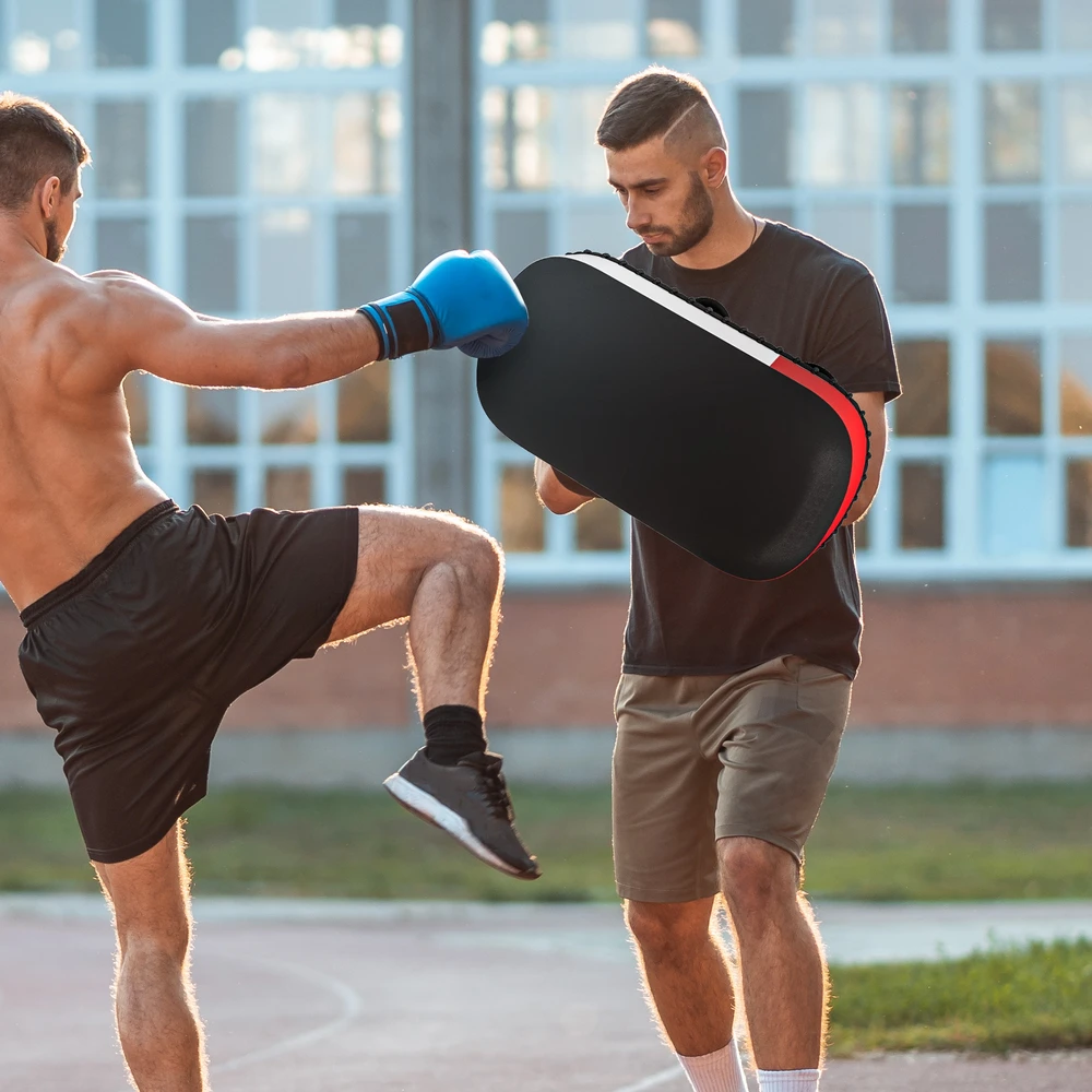 Aosom Smūgio pagalvė Muay Thai ir kickbokso treniruotėms, dirbtinė oda, juoda / raudona / balta, 38 x 20 x 18 cm
