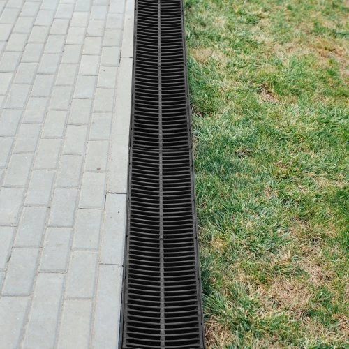VEVOR Drenažo griovio latakas su plastikine grotele, 5.8, 3 vnt.